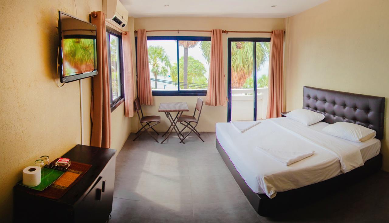 G.I Lodge Jomtien Beach Eksteriør billede