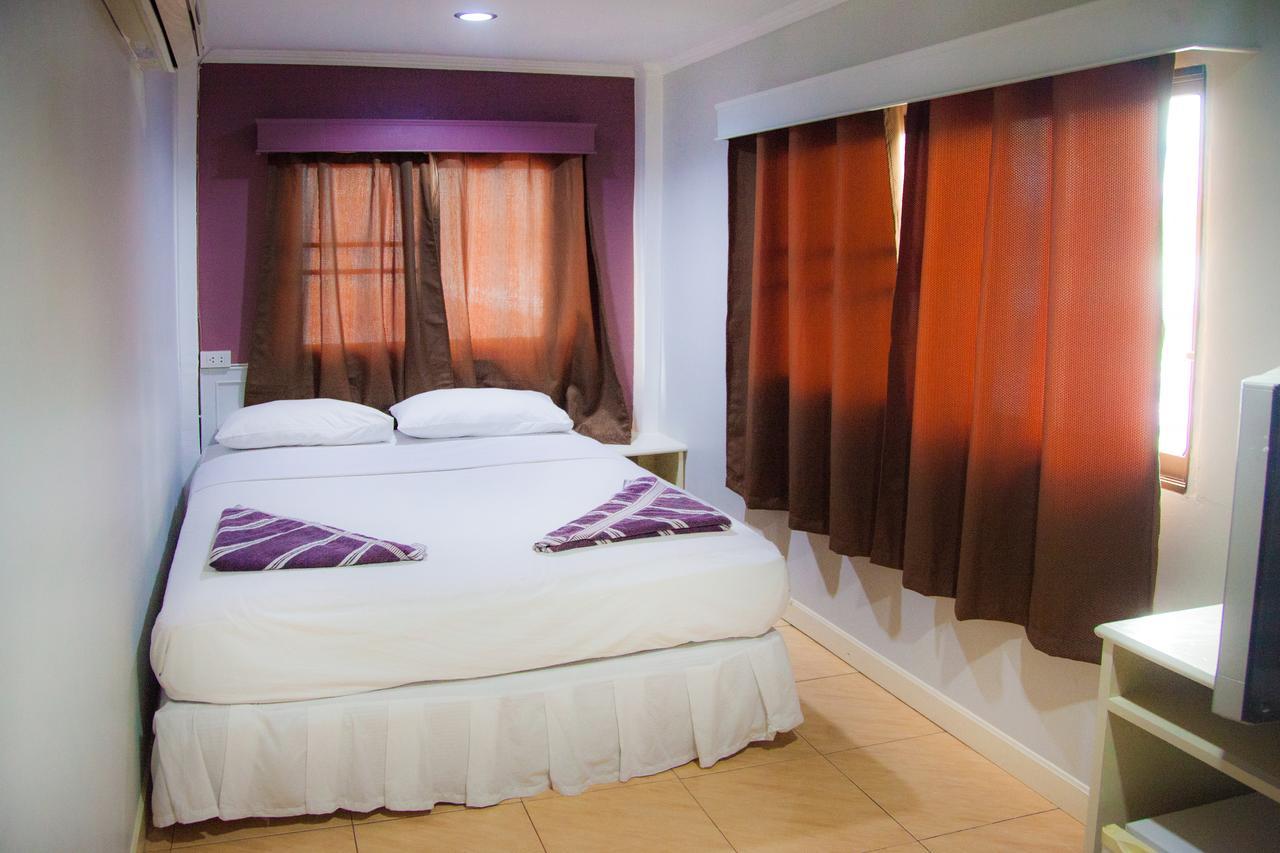 G.I Lodge Jomtien Beach Eksteriør billede